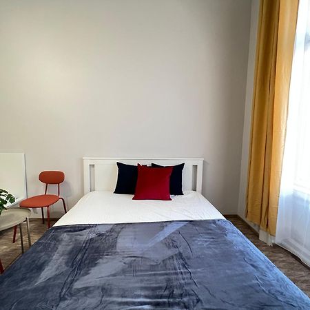 Baross Apartment With Convenience And Style Budapest Extérieur photo