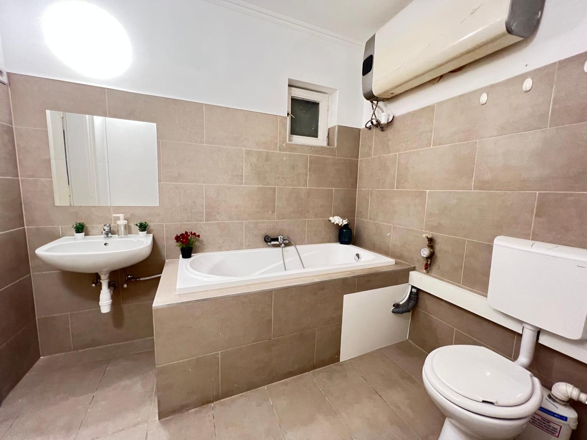 Baross Apartment With Convenience And Style Budapest Extérieur photo